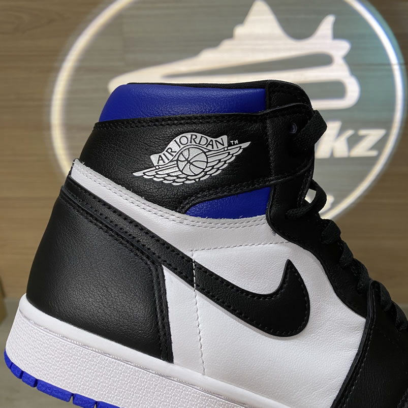 Air Jordan 1 Retro High Og Royal Toe 2020 On Feet Royal Blue 555088 041 (5) - newkick.vip