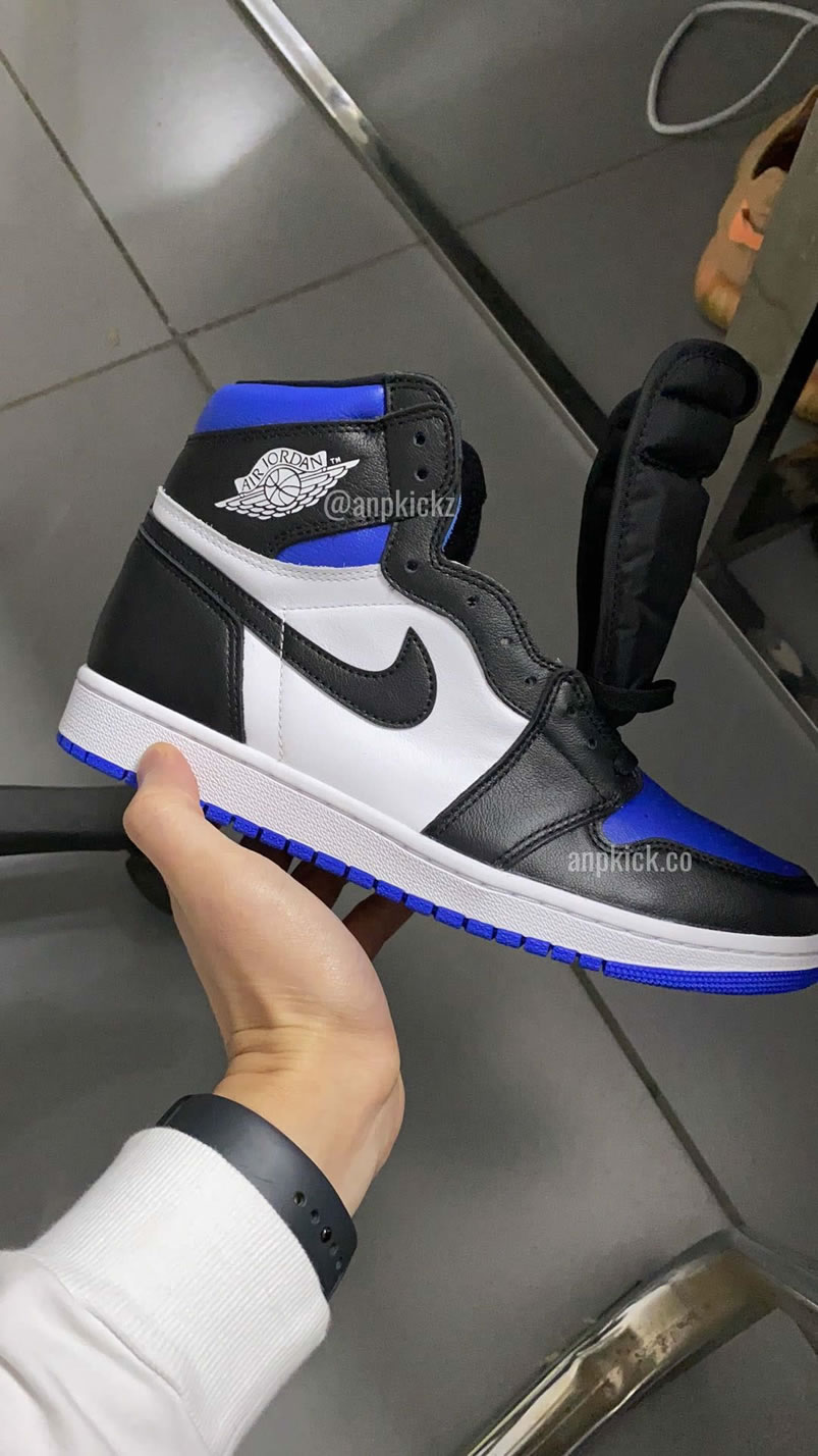 Air Jordan 1 Retro High Og Royal Toe 2020 Royal Blue Black 555088 041 (7) - newkick.vip