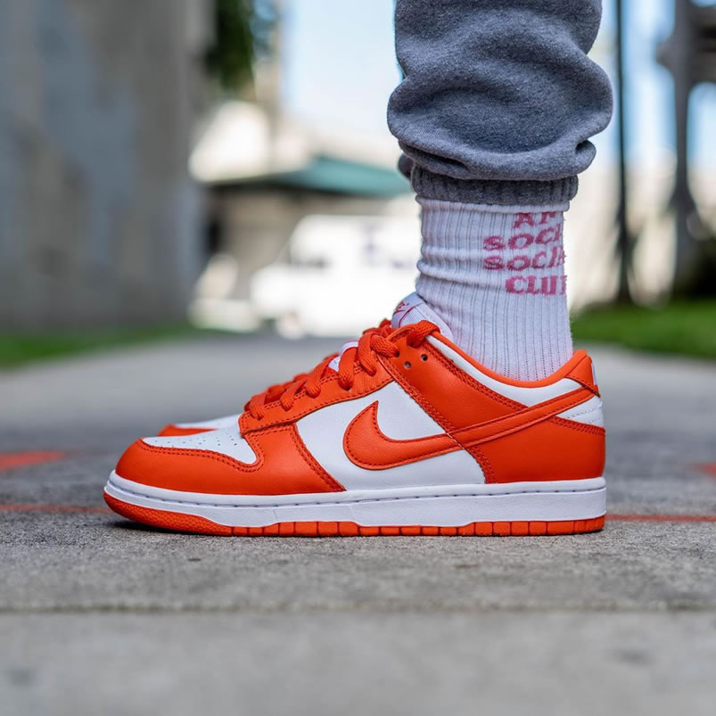 Nike Sb Dunk Low Sp Syracuse Orange Blaze Cu1726 101 On Feet (4) - newkick.vip