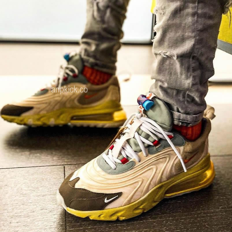 Nike Air Max 270 React Travis Scott Cactus Trails On Feet Ct2864 200 (3) - newkick.vip