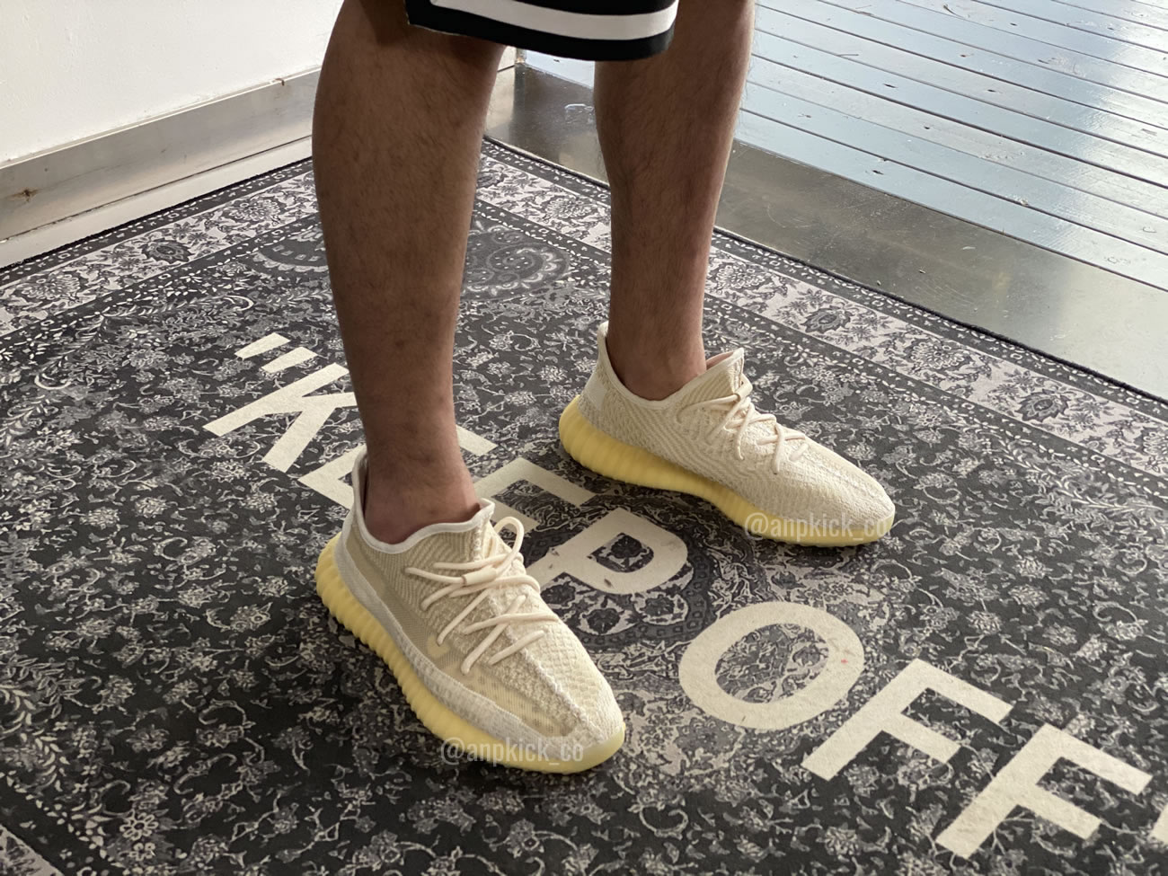 Adidas Yeezy Boost 350 V2 Abez Fz5246 Anpkick First On Feet First Look (7) - newkick.vip