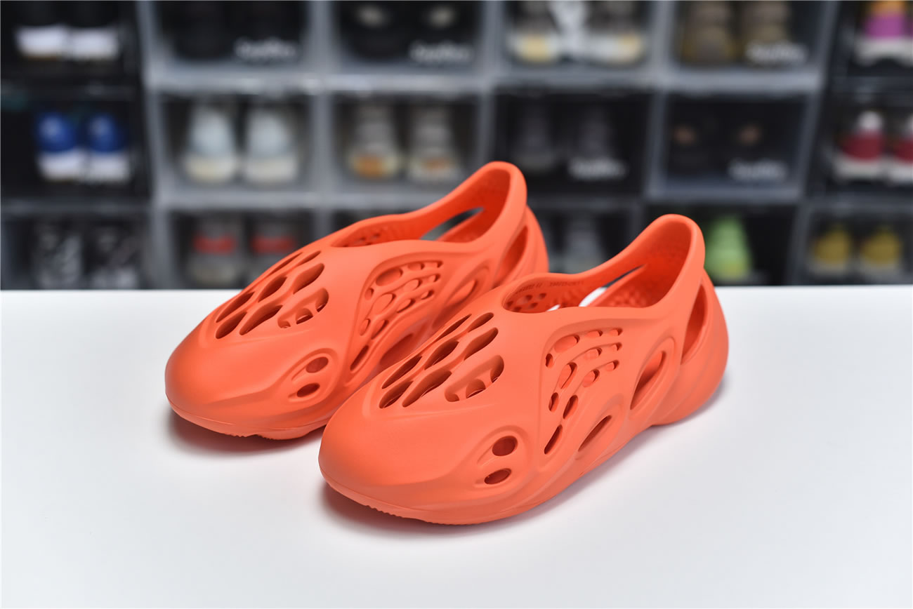 Adidas Yeezy Crocs Clog Foam Runner Colors Orange Red (1) - newkick.vip