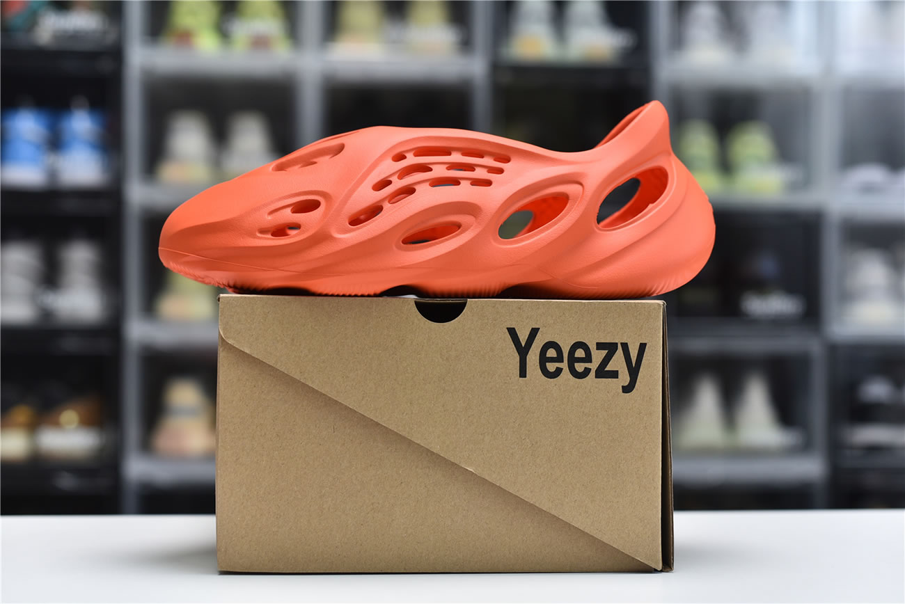 Adidas Yeezy Crocs Clog Foam Runner Colors Orange Red (7) - newkick.vip