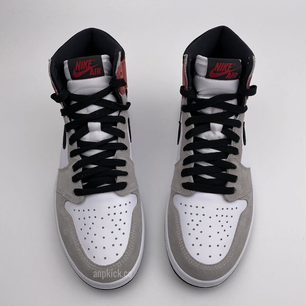 Air Jordan 1 Retro High Light Smoke Grey 2020 New Release 555088 126 (5) - newkick.vip