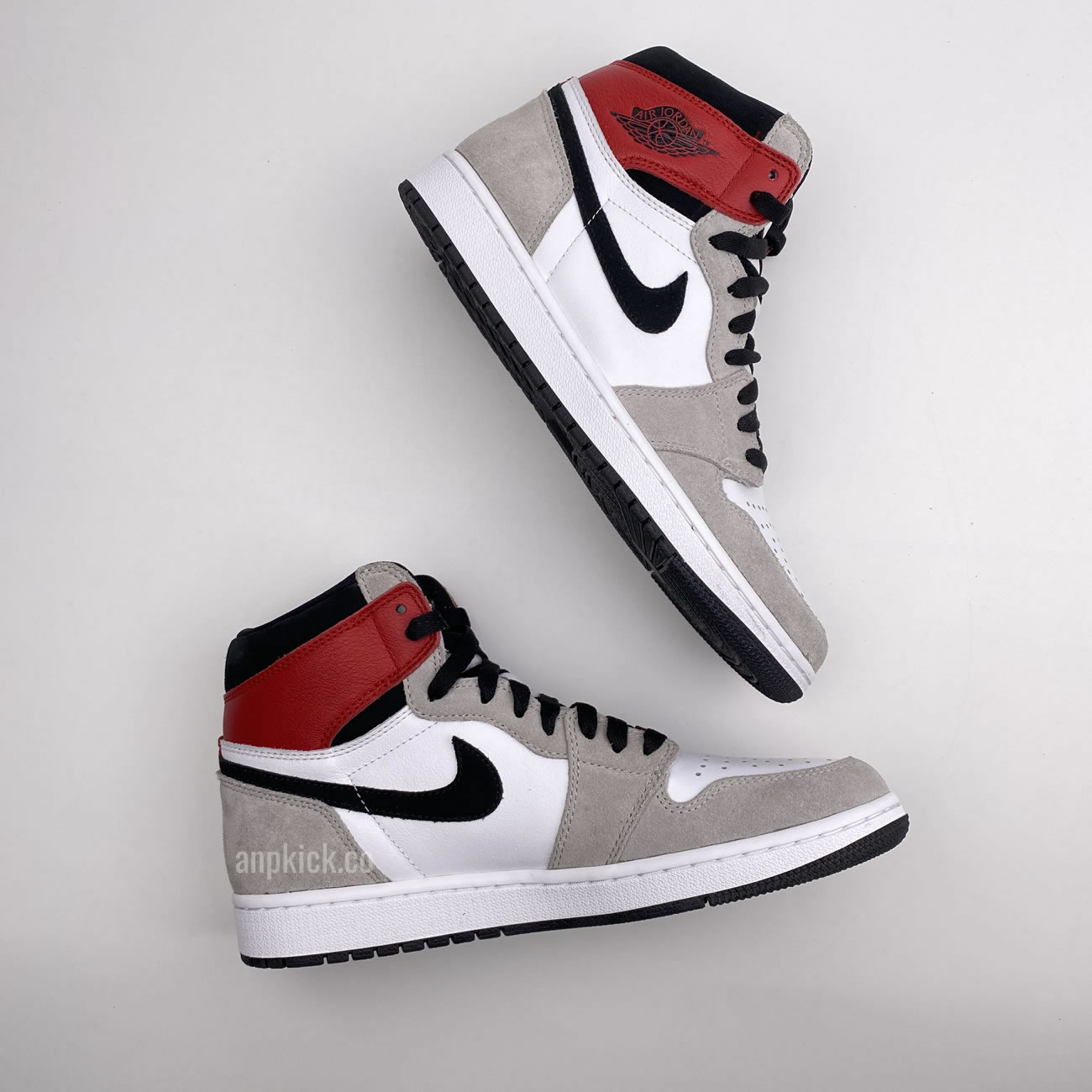 Air Jordan 1 Retro High Light Smoke Grey 2020 New Release 555088 126 (6) - newkick.vip