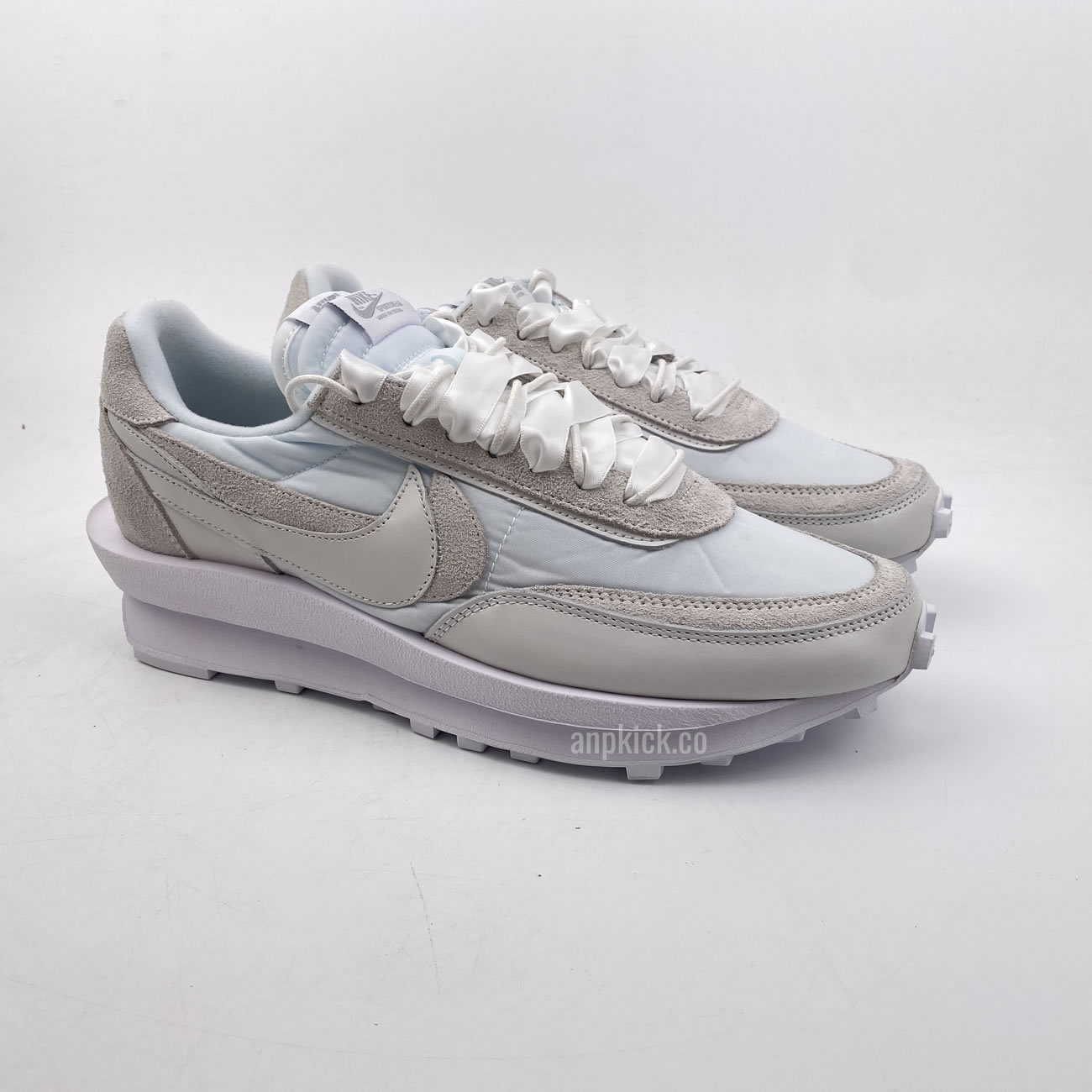 Sacai Nike Ld Waffle White Nylon Bv0073 101 (2) - newkick.vip