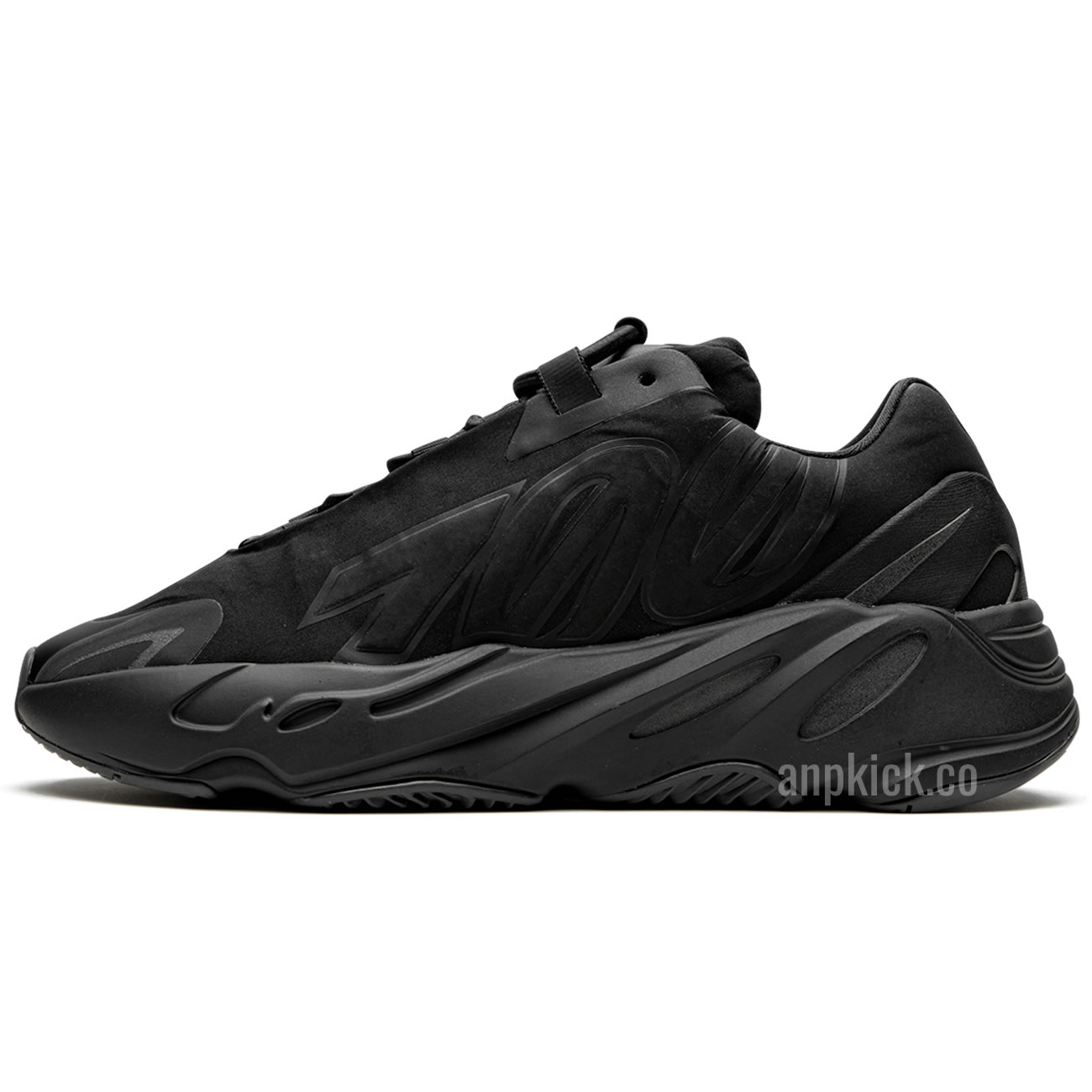 Adidas Yeezy Boost 700 Mnvn Triple Black Fv4440 (1) - newkick.vip