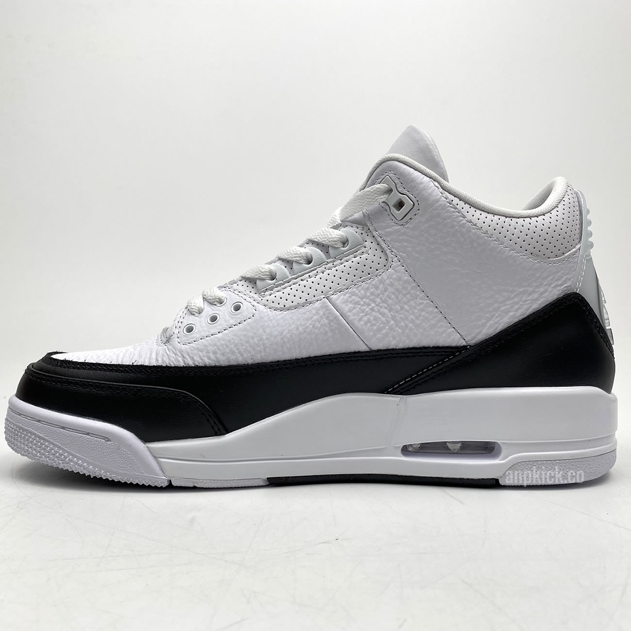 Fragment Air Jordan 3 Retro Sp White Black Release Date Da3595 100 (2) - newkick.vip