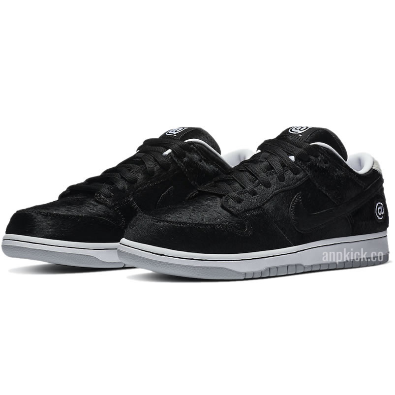 Medicom Toy Nike Sb Dunk Low Be Rbrick Cz5127 001 Release Date (3) - newkick.vip