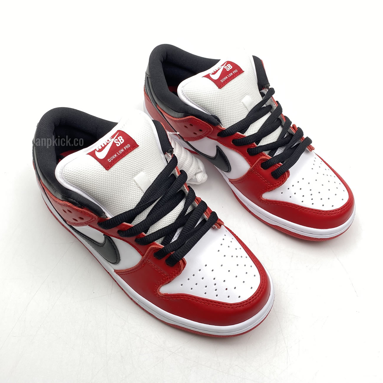 Nike Sb Dunk Low Pro Chicago Varsity Red Release Date Bq6817 600 (2) - newkick.vip