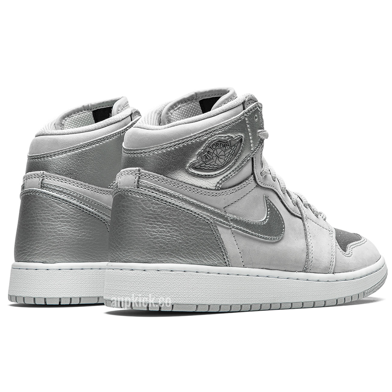 Air Jordan 1 Retro High Og Gs Co Jp Metallic Silver Neutral Grey 575441 029 (3) - newkick.vip