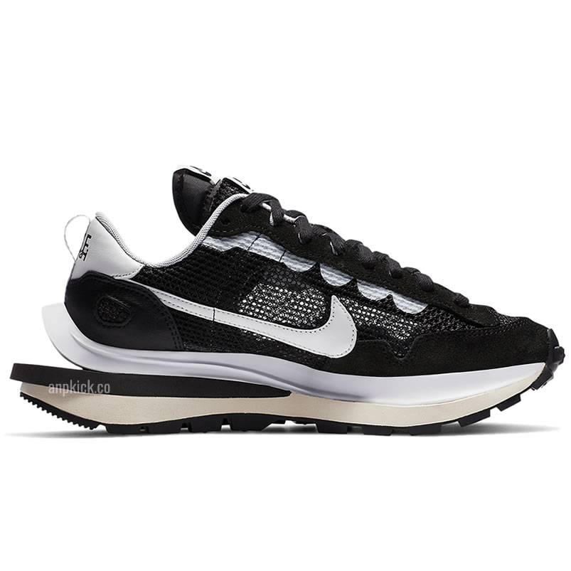 Sacai Nike Vaporwaffle Black Cv1363 001 (2) - newkick.vip