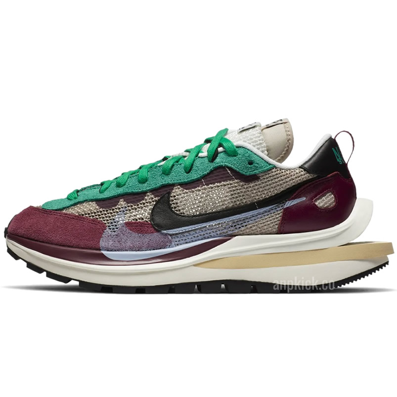 Sacai Nike Vaporwaffle String Black Villain Red Neptune Green Dd3035 200 (1) - newkick.vip