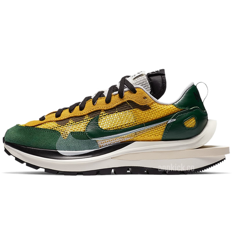 Sacai Nike Vaporwaffle Tour Yellow Stadium Green Sail Cv1363 700 (1) - newkick.vip