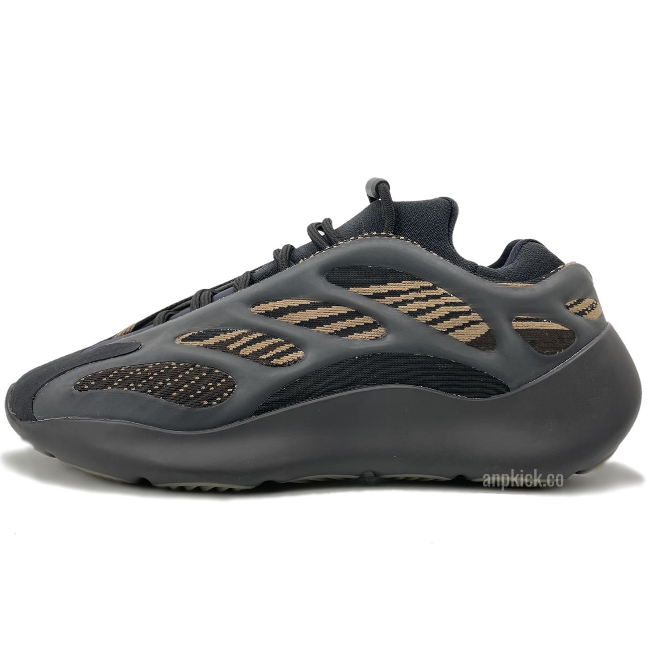 Adidas Yeezy 700 V3 Clay Brown Clabro Bruarga Gy0189 (1) - newkick.vip