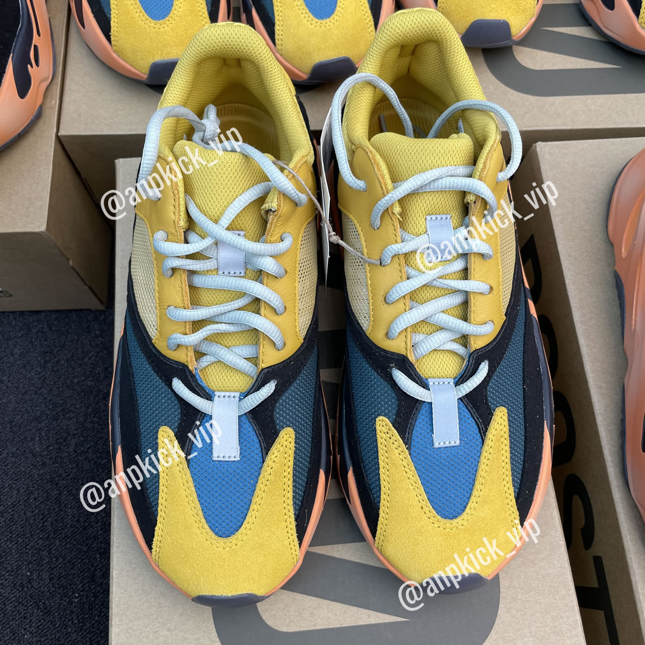 Adidas Anpkick Yeezy Boost 700 Sun Gz6984 (8) - newkick.vip