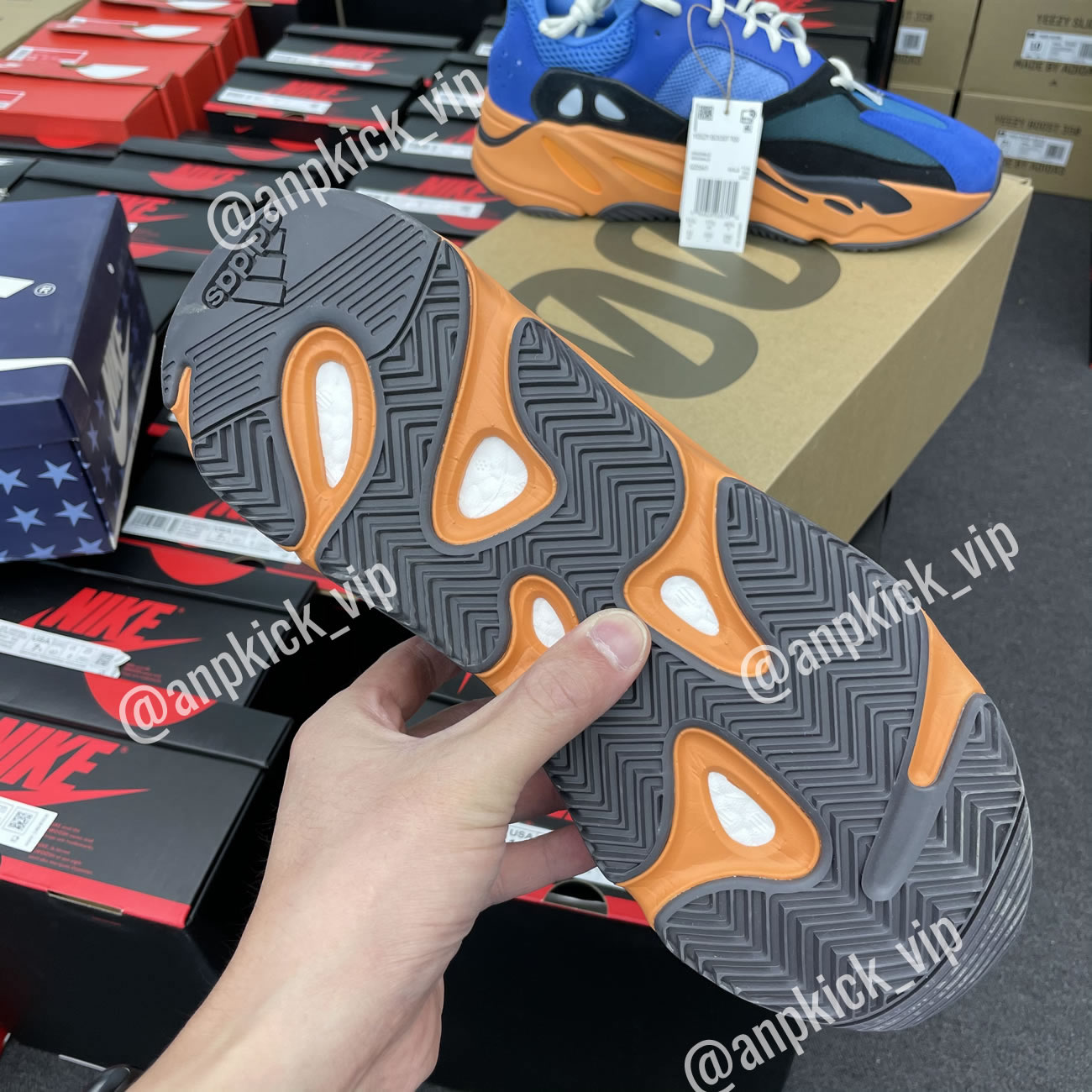 Adidas Yeezy Boost 700 Bright Blue Orange Anpkick Gz0541 (4) - newkick.vip