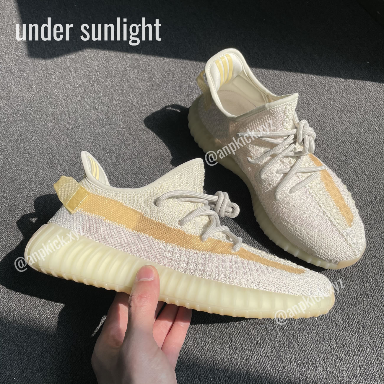 Adidas Yeezy Boost 350 V2 Light Uv Sensitive Gy3438 (2) - newkick.vip