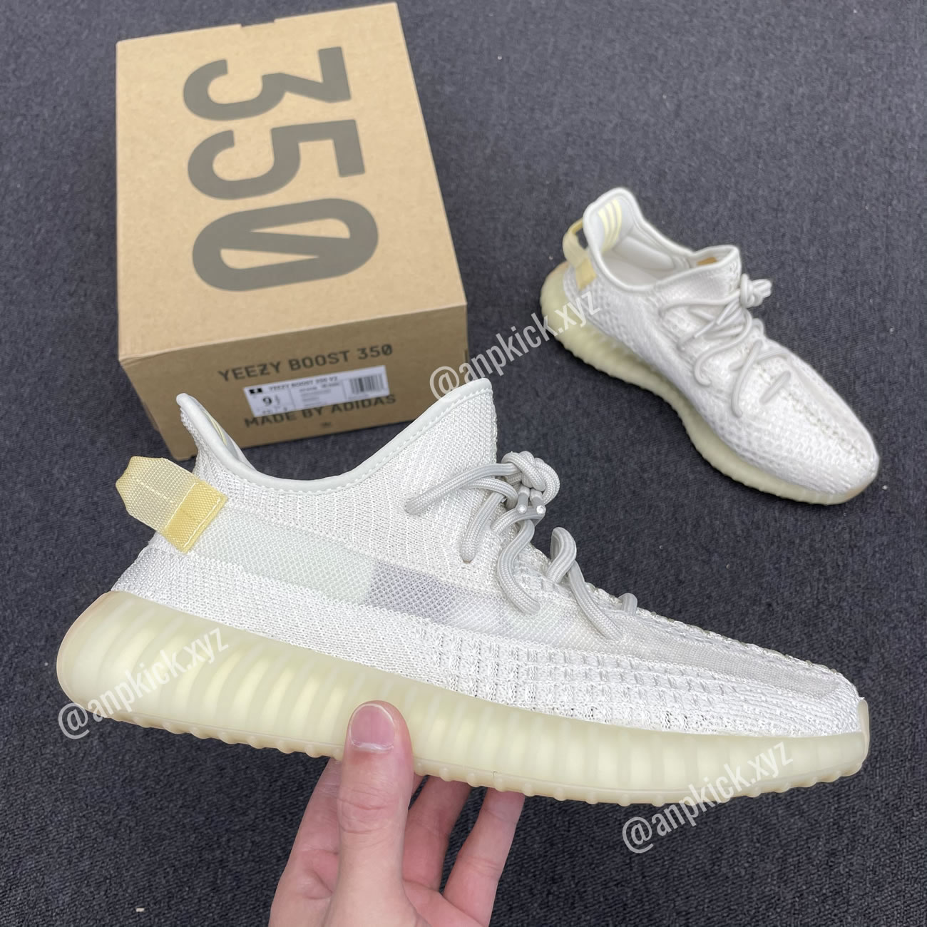 Adidas Yeezy Boost 350 V2 Light Uv Sensitive Gy3438 (4) - newkick.vip