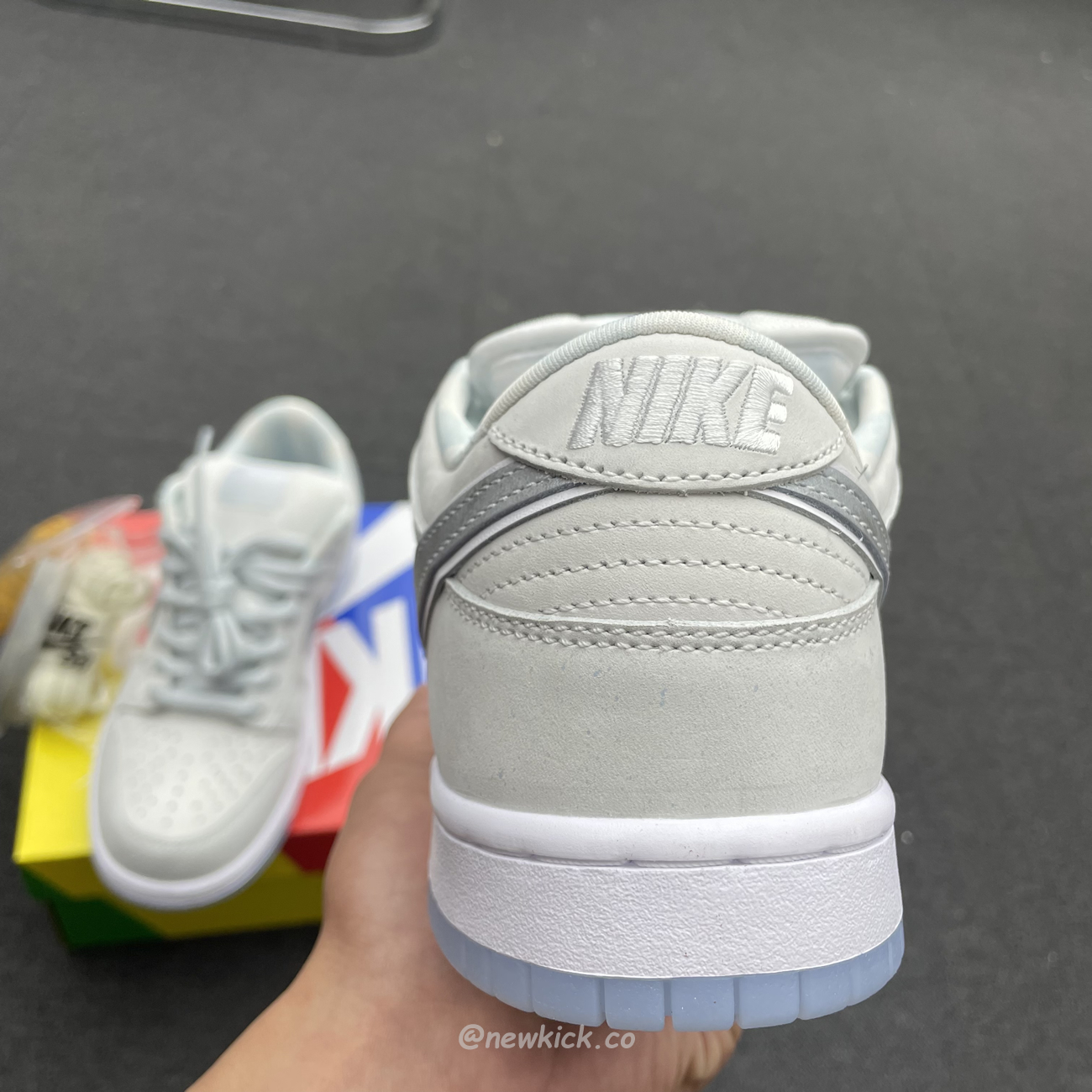 Nike Sb Dunk Low White Lobster Friends And Family Fd8776 100 (7) - newkick.vip