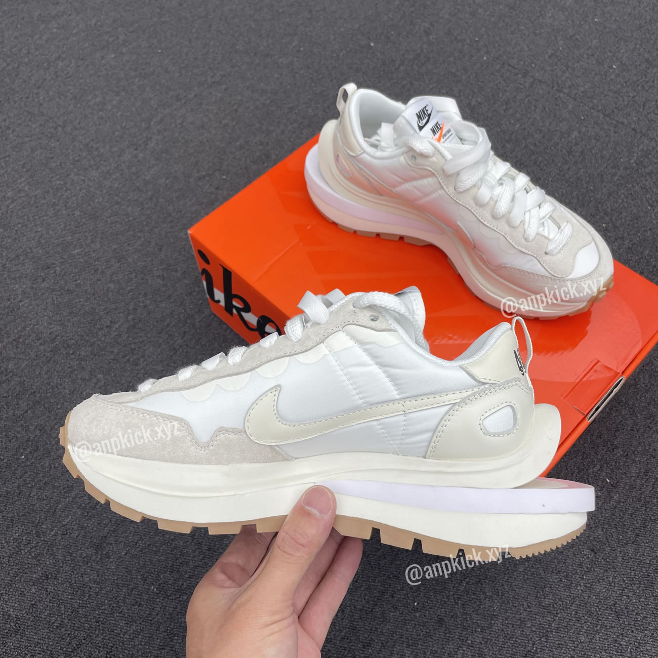 Sacai Nike Vaporwaffle Sail Dd1875 100 (2) - newkick.vip