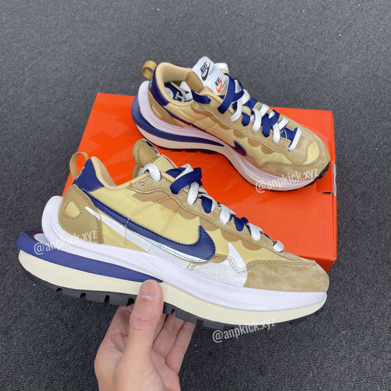 Sacai Nike Vaporwaffle Sesame Dd1875 200 (1) - newkick.vip