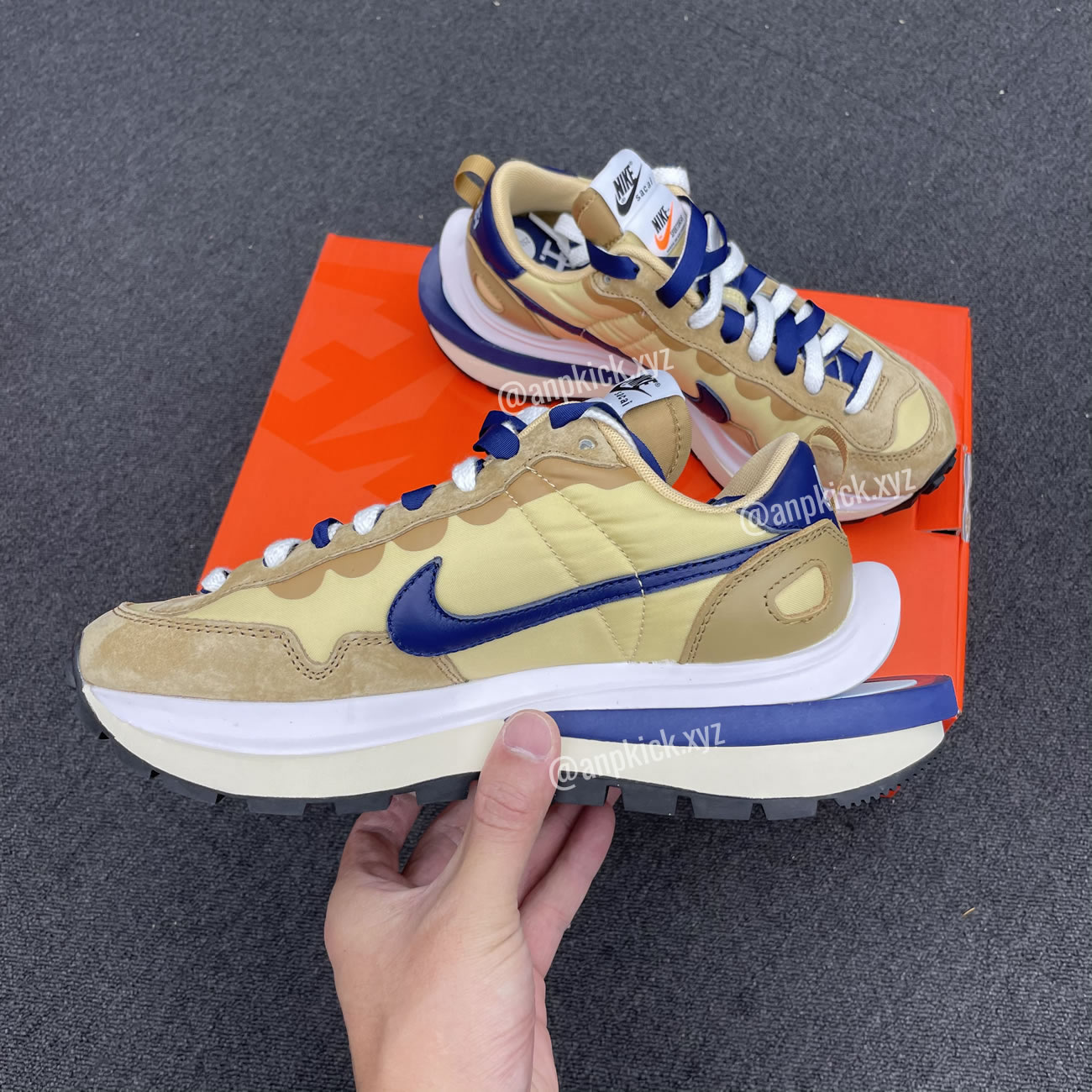 Sacai Nike Vaporwaffle Sesame Dd1875 200 (3) - newkick.vip