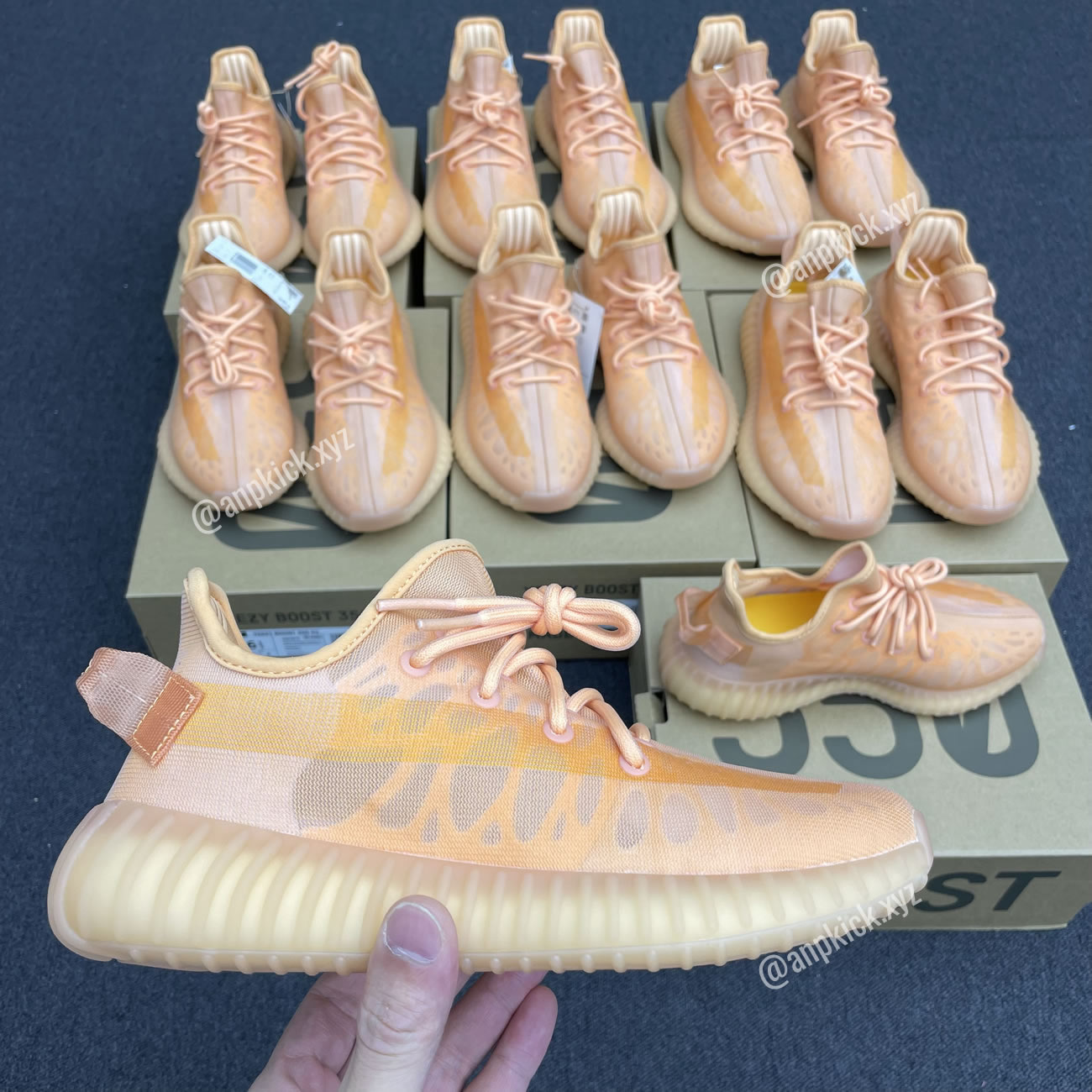 Adidas Yeezy Boost 350 V2 Mono Clay 2021 Anpkick Gw2870 (1) - newkick.vip