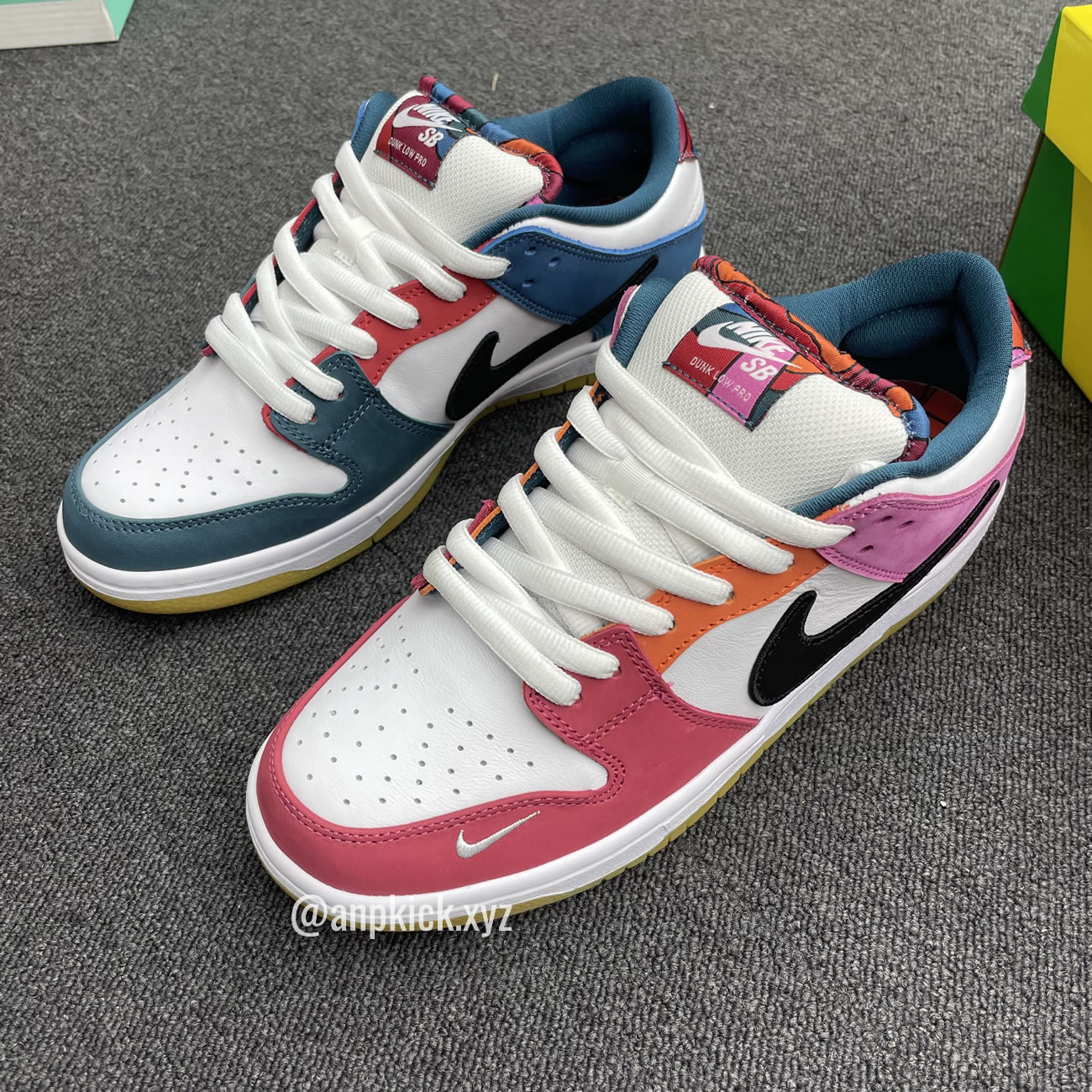 Parra Nike Sb Dunk Low Collab Summer 2021 Colorway Surfaces Dh7695 100 (7) - newkick.vip