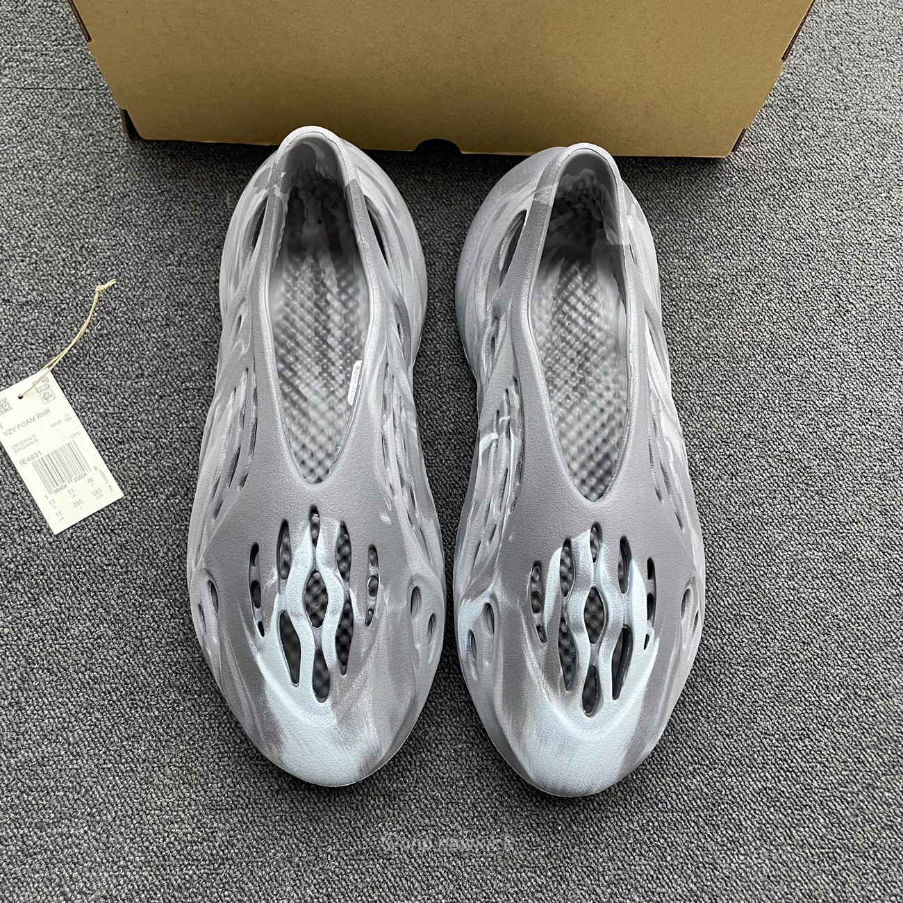 Yeezy Foam Runner Mx Granite Ie4931 (3) - newkick.vip