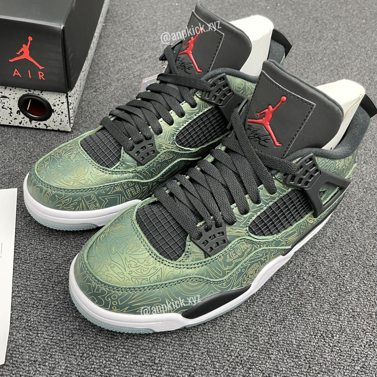 Jalen Ramsey Air Jordan 4 Retro Laser Green Happy Holidays Cw0897 101 (9) - newkick.vip