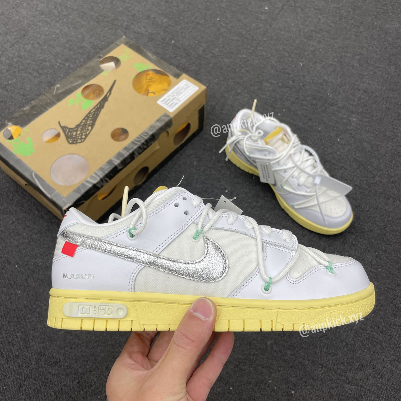 Off White Nike Sb Dunk Low Lot 1 White Metallic Silver Anpkick Dm1602 127 (1) - newkick.vip