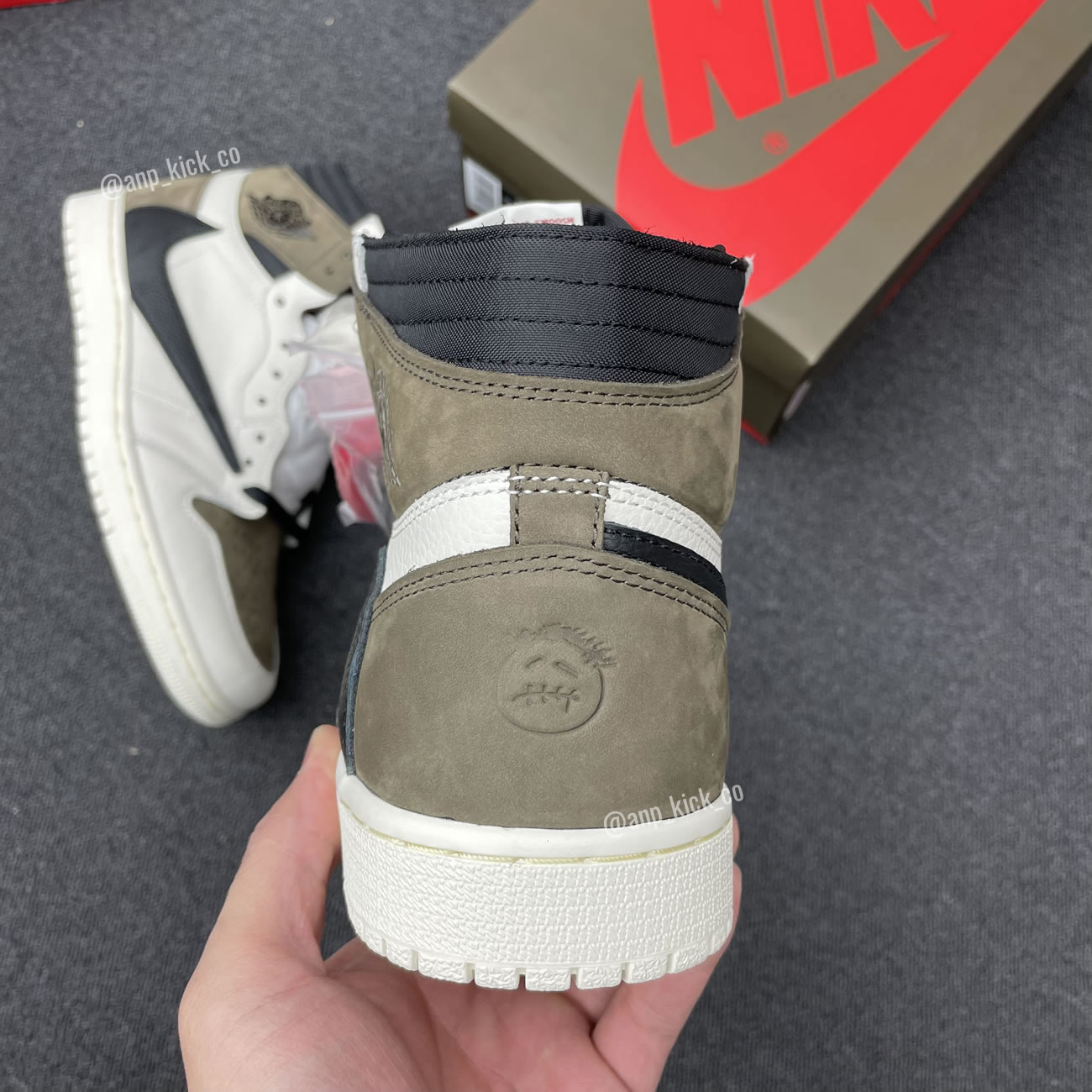 Travis Scott Air Jordan 1 High Og Sp White Brown Black Fragment Anpkick Custom Making (3) - newkick.vip