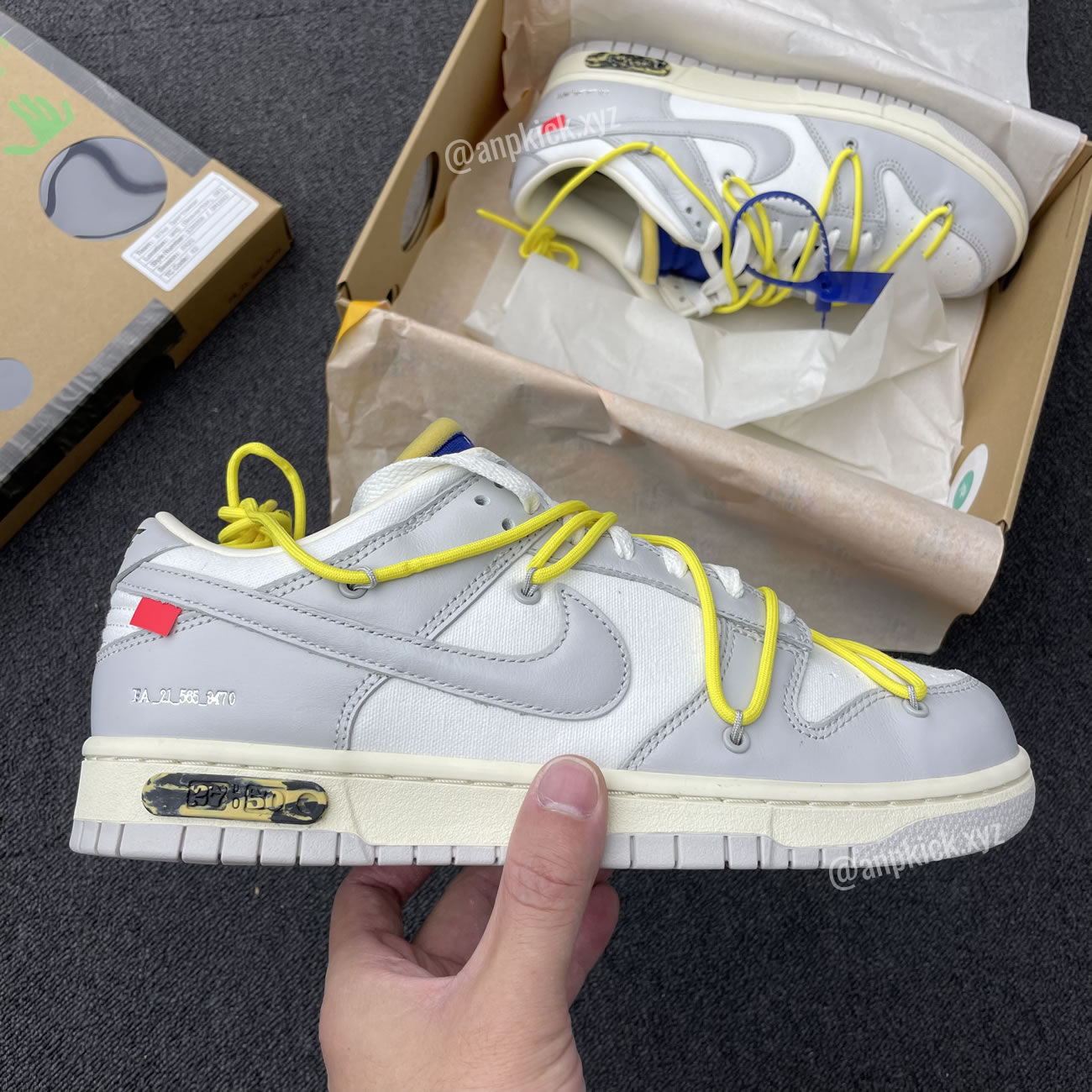 Off White Nike Sb Dunk Low The 27 Of 50 Sail Neutral Grey Dm1602 120 (2) - newkick.vip