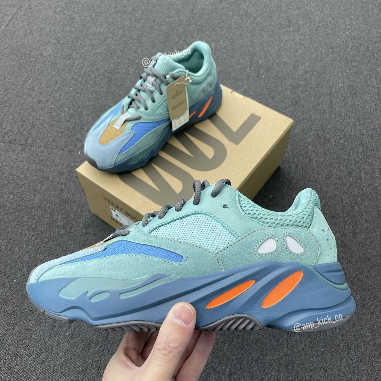 Adidas Yeezy Boost 700 Sea Blue Orange Anpkick Gz2002 (2) - newkick.vip