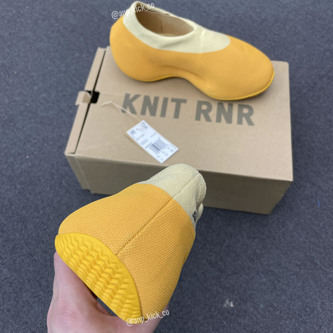 Adidas Yeezy Knit Rnr Sulfur Anpkick Gw5353 (3) - newkick.vip