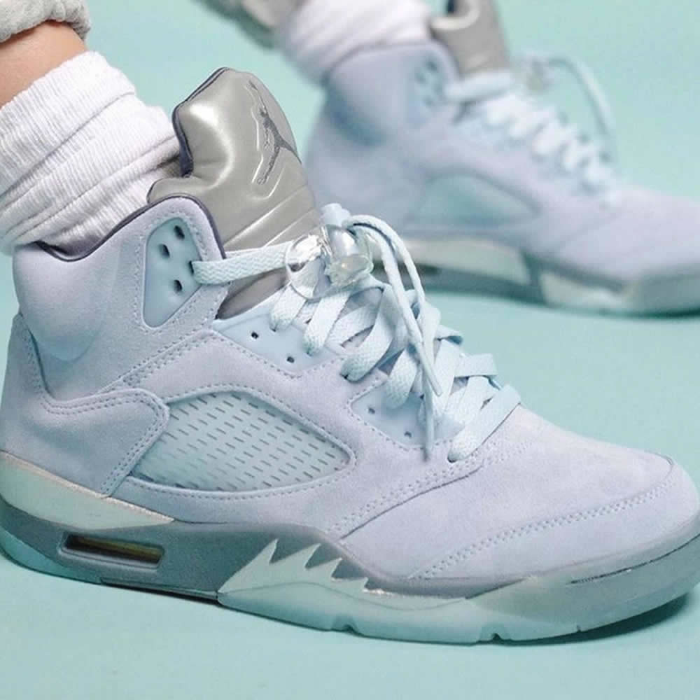 Air Jordan 5 Retro Wmns Blue Bird Dd9336 400 On Feet (1) - newkick.vip