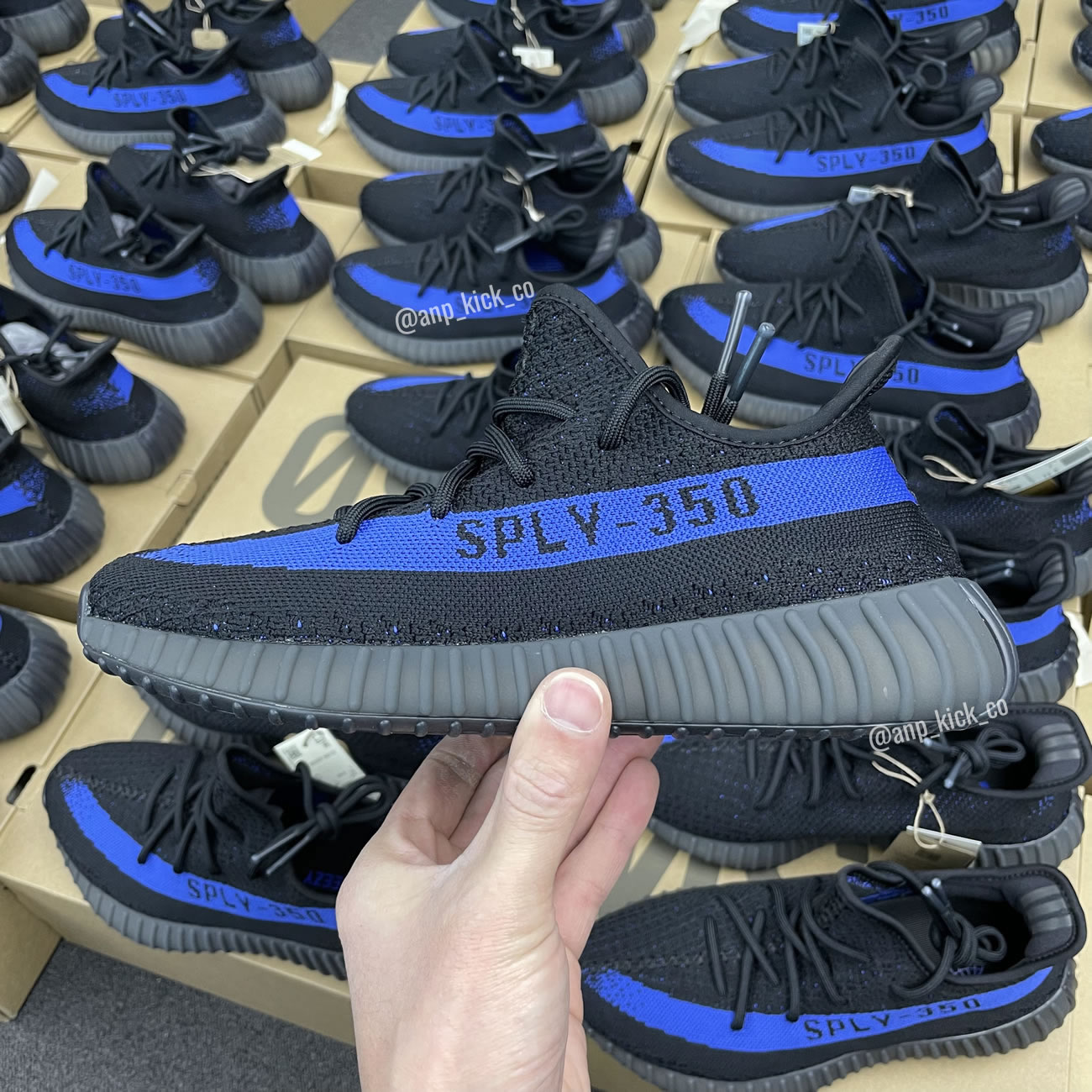 Adidas Yeezy Boost 350 V2 Dazzling Blue Anpkick Gy7164 (1) - newkick.vip