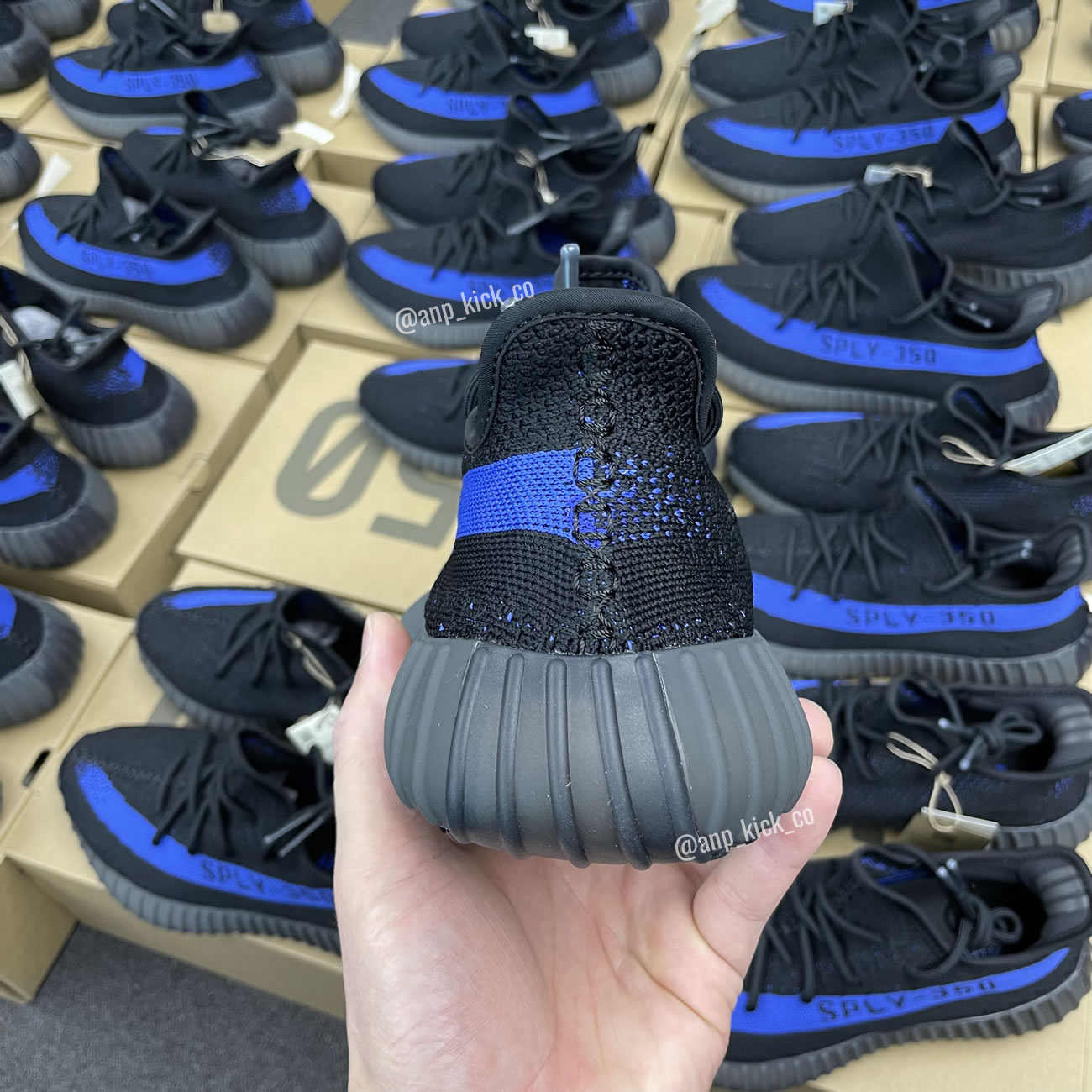 Adidas Yeezy Boost 350 V2 Dazzling Blue Anpkick Gy7164 (2) - newkick.vip