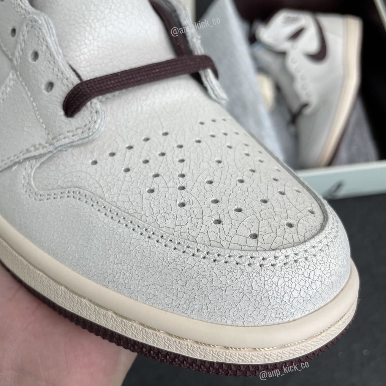 A Ma Maniere Air Jordan 1 High Og Sail And Burgundy Anpkick Do7097 100 (4) - newkick.vip