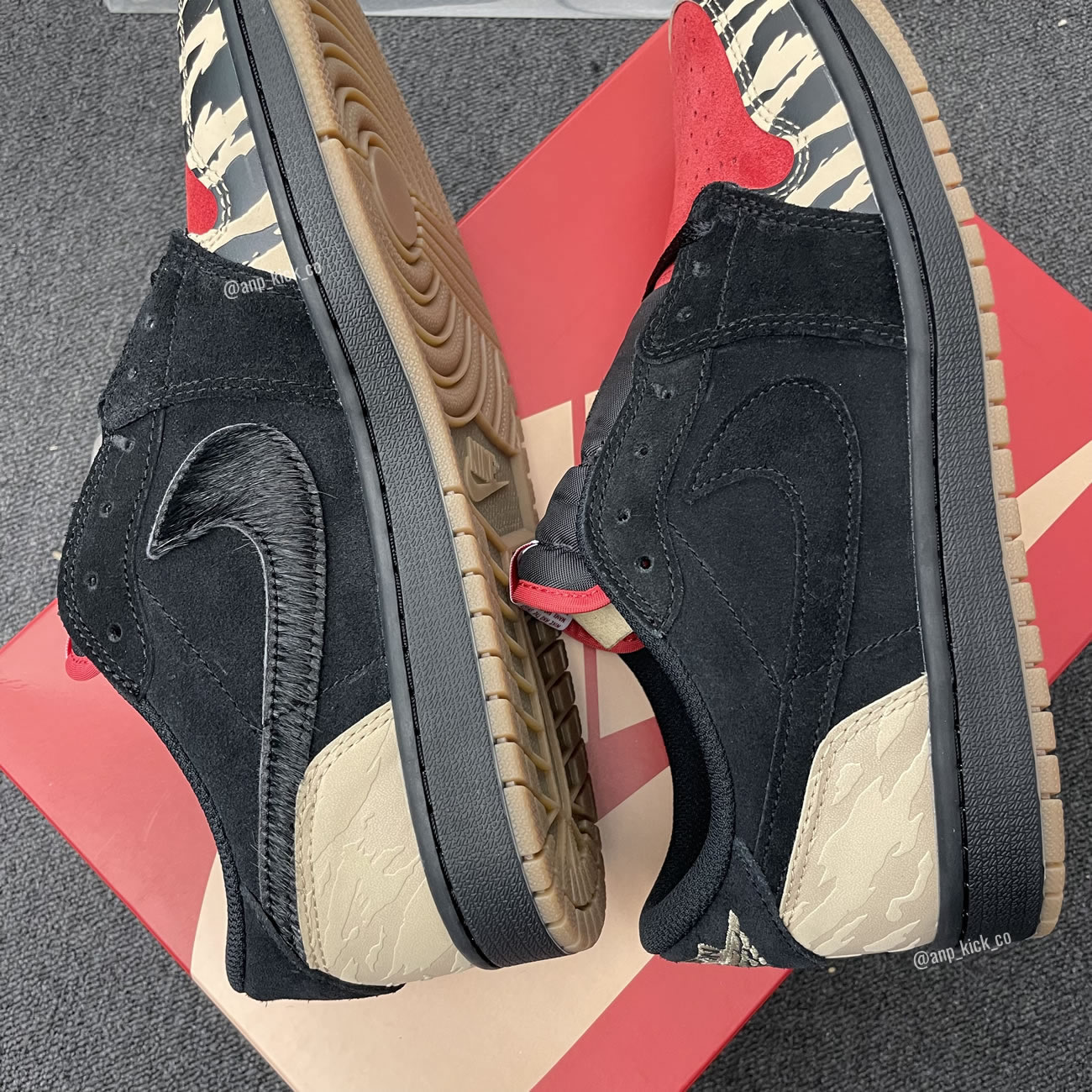 Solefly Air Jordan 1 Low Carnivore Anpkick Dn3400 001 (5) - newkick.vip