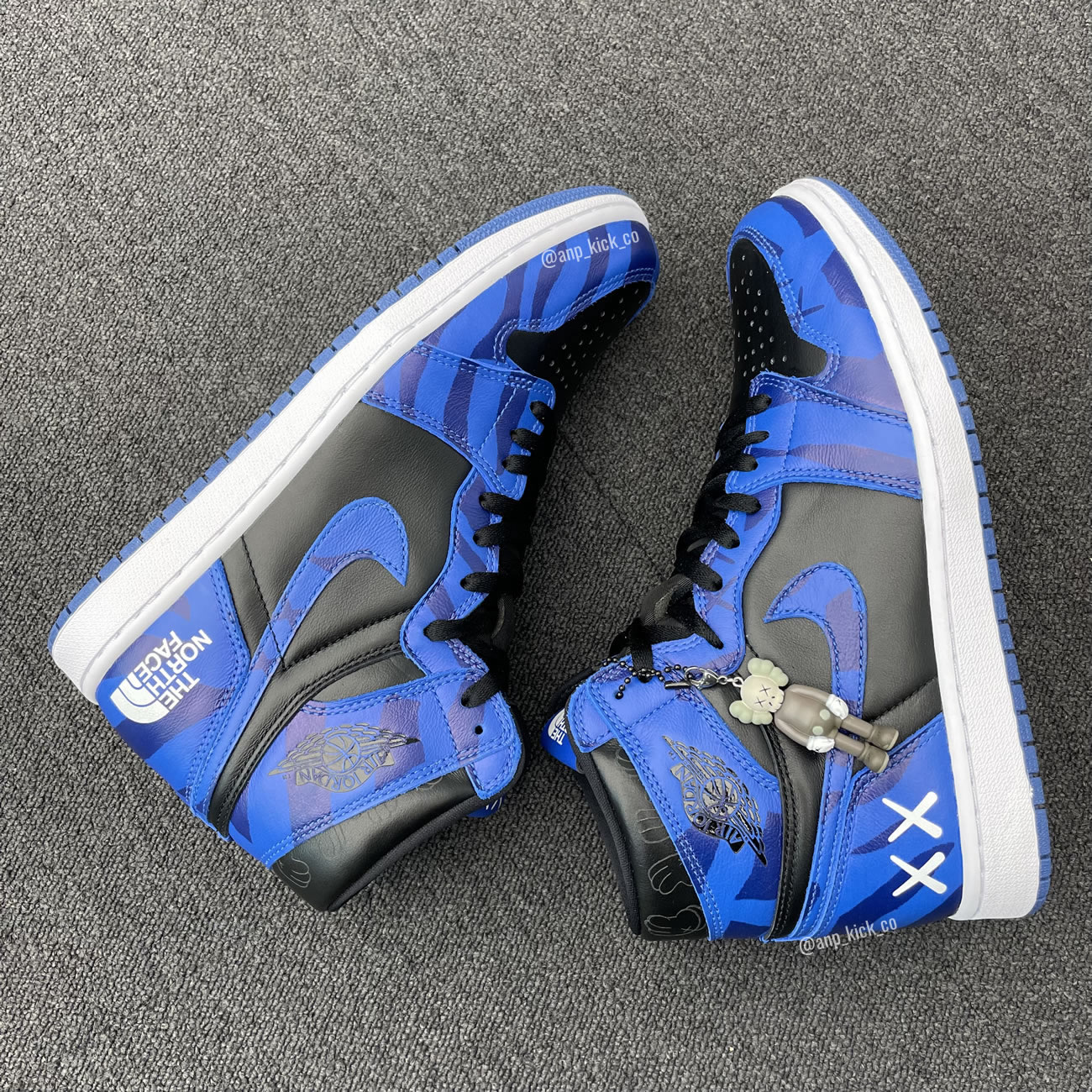 The North Face Kaws Air Jordan 1 Retro High Shoes Anpkick Custom Making (4) - newkick.vip