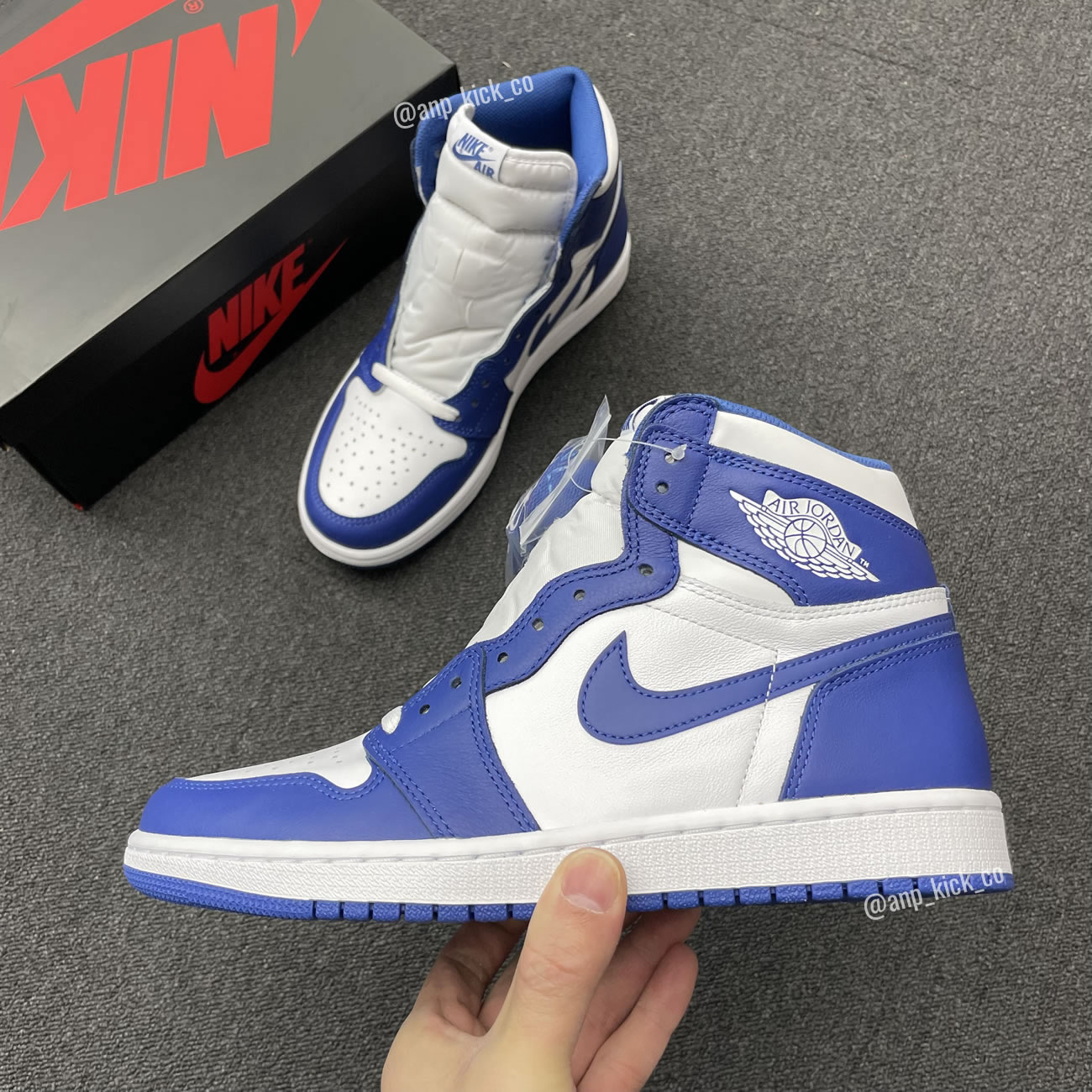 Air Jordan 1 Retro High Og Anpkick Storm Blue 555088 127 (1) - newkick.vip