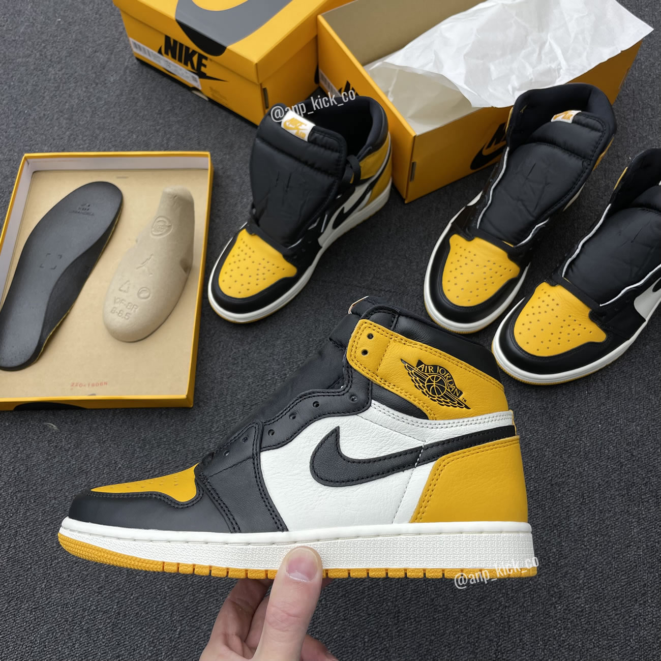 Air Jordan 1 Retro High Og Anpkick Yellow Toe 555088 711 (3) - newkick.vip