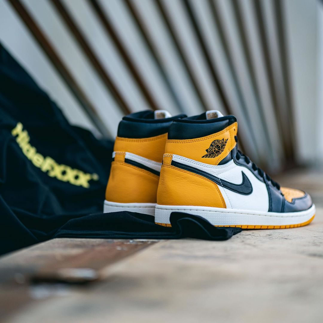 Air Jordan 1 Retro High Og Yellow Toe 555088 711 (7) - newkick.vip