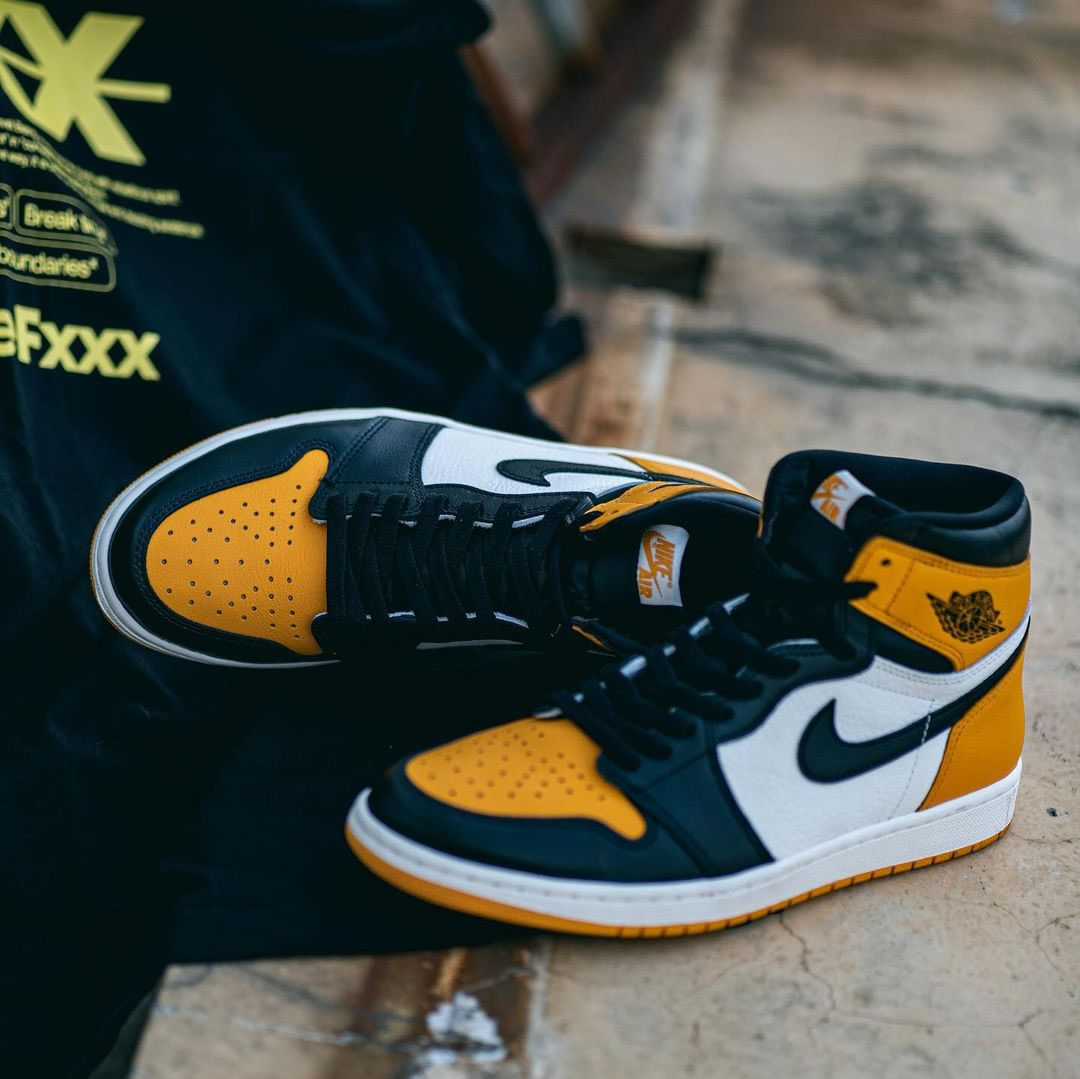 Air Jordan 1 Retro High Og Yellow Toe 555088 711 (8) - newkick.vip