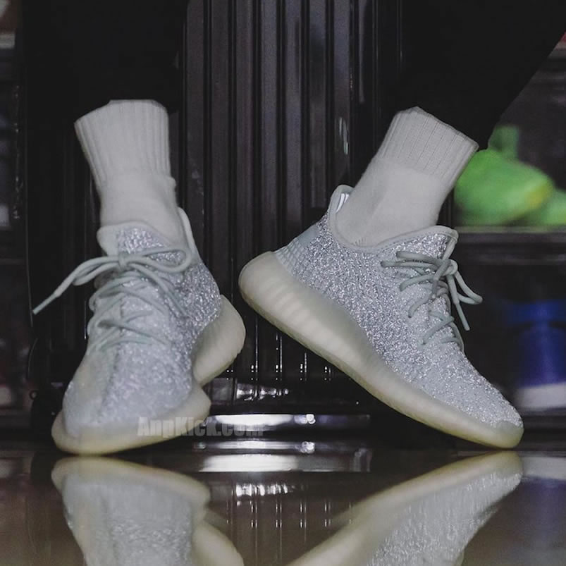 Adidas Yeezy Boost 350 V2 Cloud White On Feet Reflective Release Date Fw5317 (3) - newkick.vip