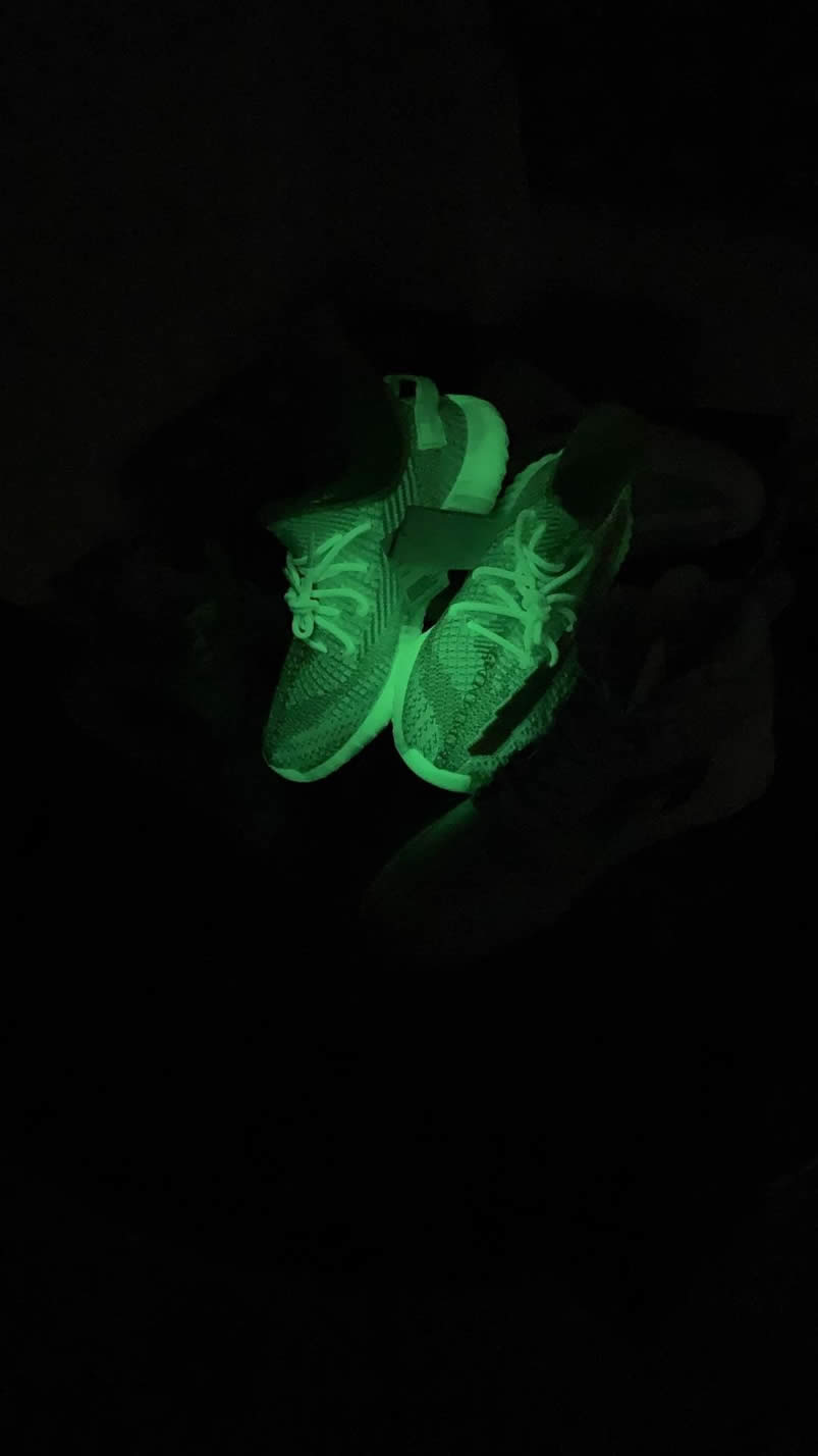 Adidas Yeezy Boost 350 V2 Gitd Glow In The Dark Spring 2019 (12) - newkick.vip