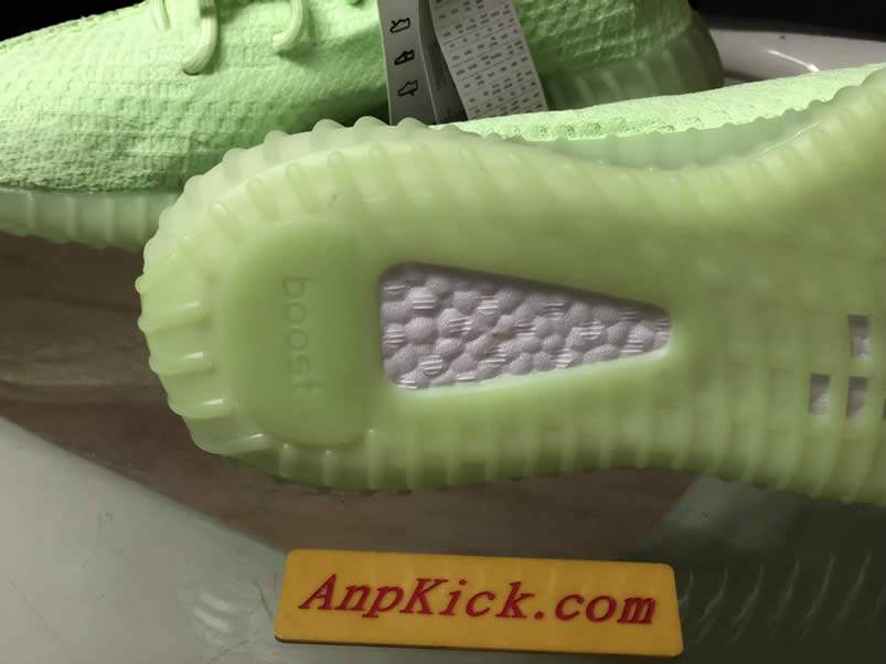 Adidas Yeezy Boost 350 V2 Gitd Glow In The Dark Spring 2019 (9) - newkick.vip