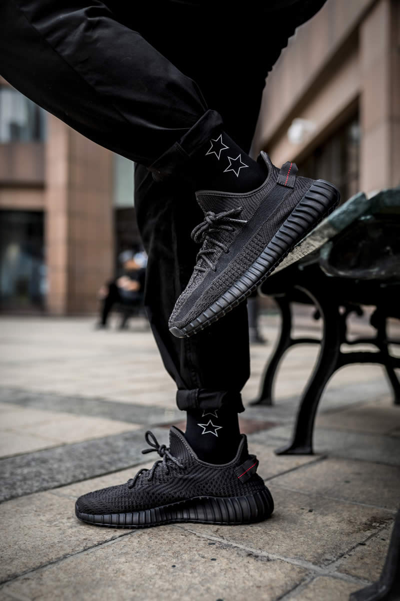 Adidas Yeezy Boost 350 V2 Black None Refective On Feet Fu9013 (3) - newkick.vip